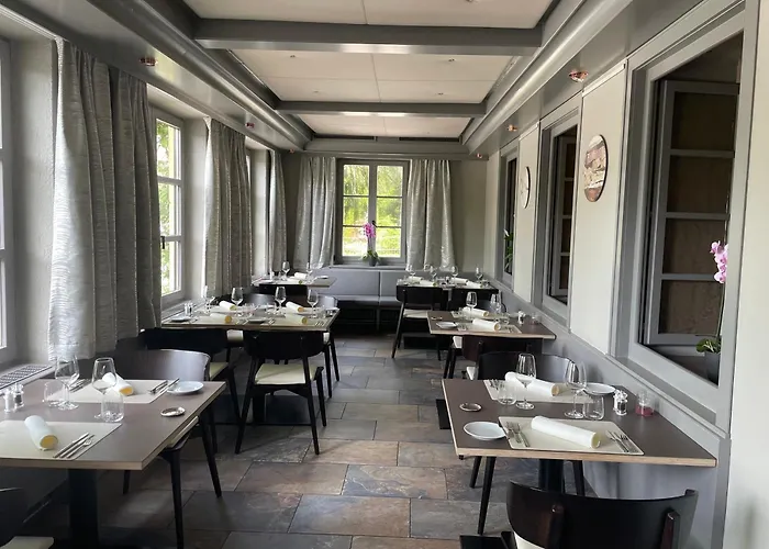 Gaestehaus Altes Faehrhaus Hotel